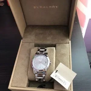 BURBERRY SILVER WACHT WOMEN ——BRAND NEW FOR SALE Burberry The City Silver Dial Silver Steel Strap Watch for Women main image 4
